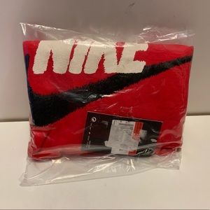 Nike Mark University Red Sportswear T-Shirt Large